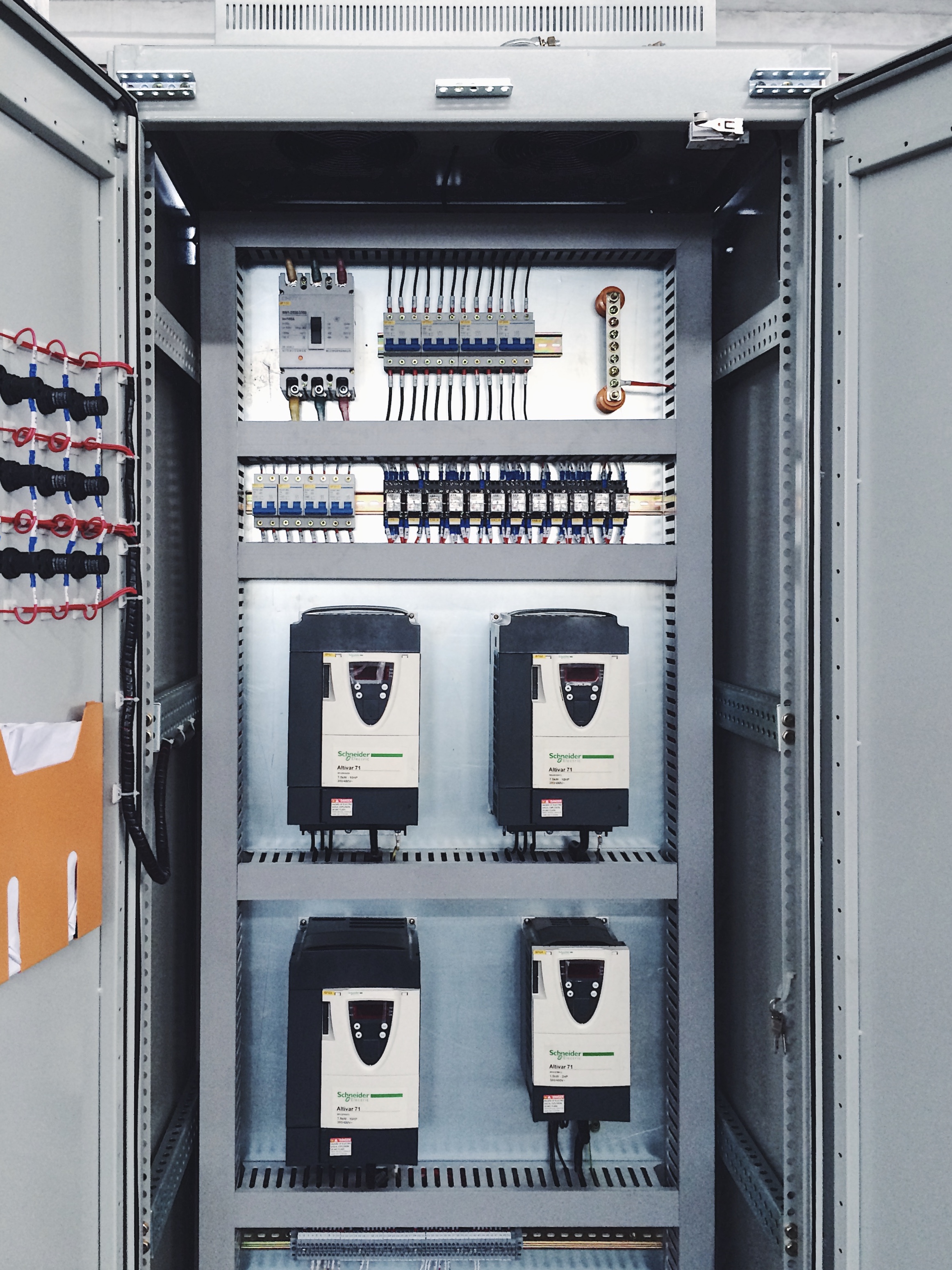 变频柜 abb变频器 plc控制柜 双螺杆挤出机控制柜